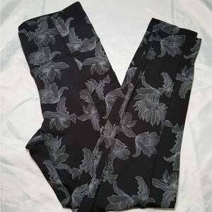 Apana Women’s Lined Leggings Black & Grey/Silver Size M